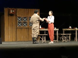 別れの場面
