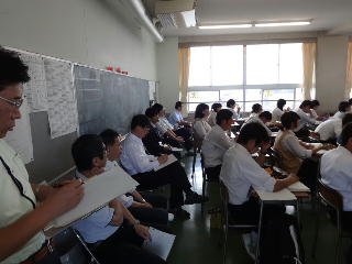理科(物理)の授業"