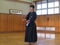 http://www.chiba-c.ed.jp/ichikawahigashi-h/club/kendo/kendo03.jpg
