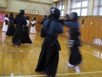 http://www.chiba-c.ed.jp/ichikawahigashi-h/club/kendo/kendo08.jpg