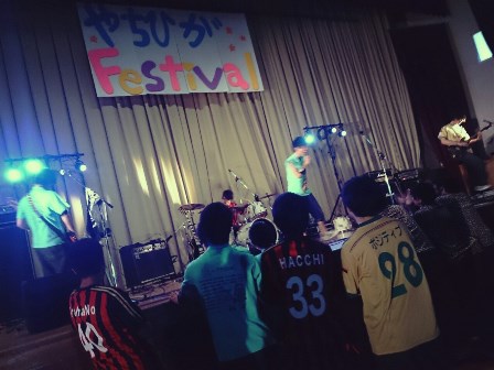 2014年文化祭でのフォークソング部の様子
