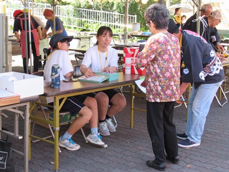 「2019年 村上団地夏祭り」の様子