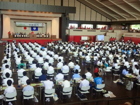 第５０回全国高校将棋選手権全国大会の様子