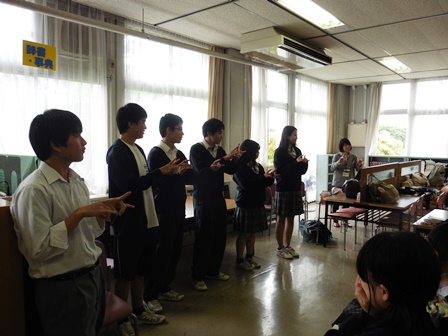 読み聞かせ研修会の様子