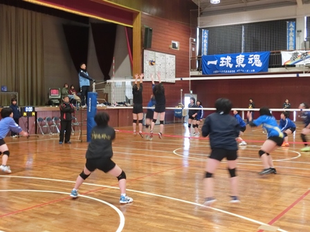 第７回 八千代東高バレーボール教室の様子