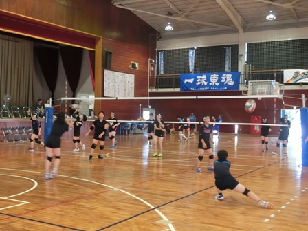 第２回 八千代東高バレーボール教室の様子