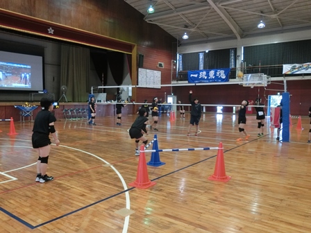 第３回 八千代東高バレーボール教室の様子