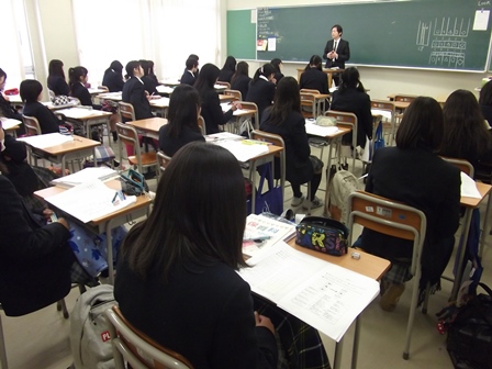 出張模擬授業の様子