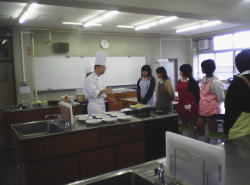 説明: 説明: 説明: 説明: \\YACHIYONISHI\t\ホームページ更新\photo\gaid01.jpg